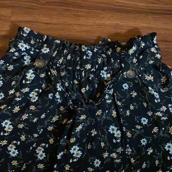 Nwt Floral American eagle high waisted shorts - Picture 3 of 6